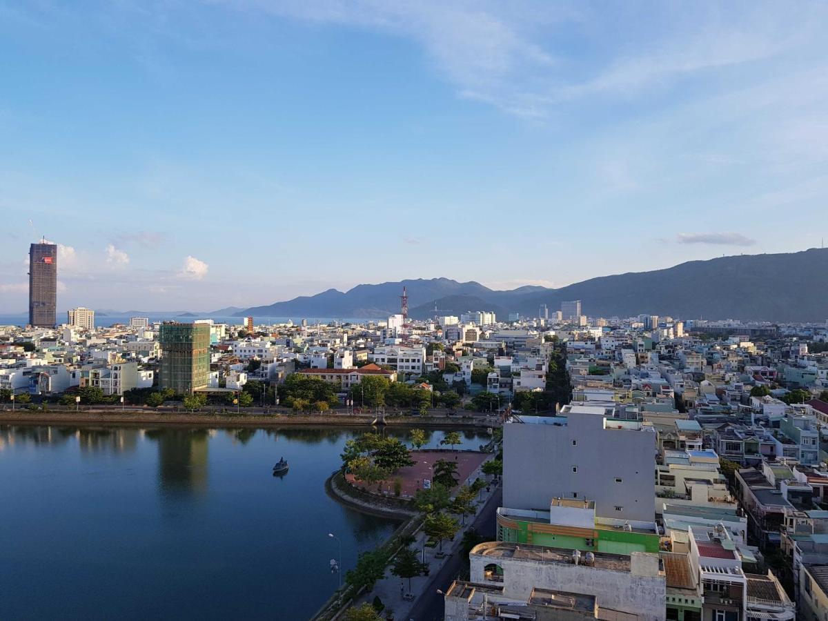 Thanh Van Hotel Куинён Экстерьер фото