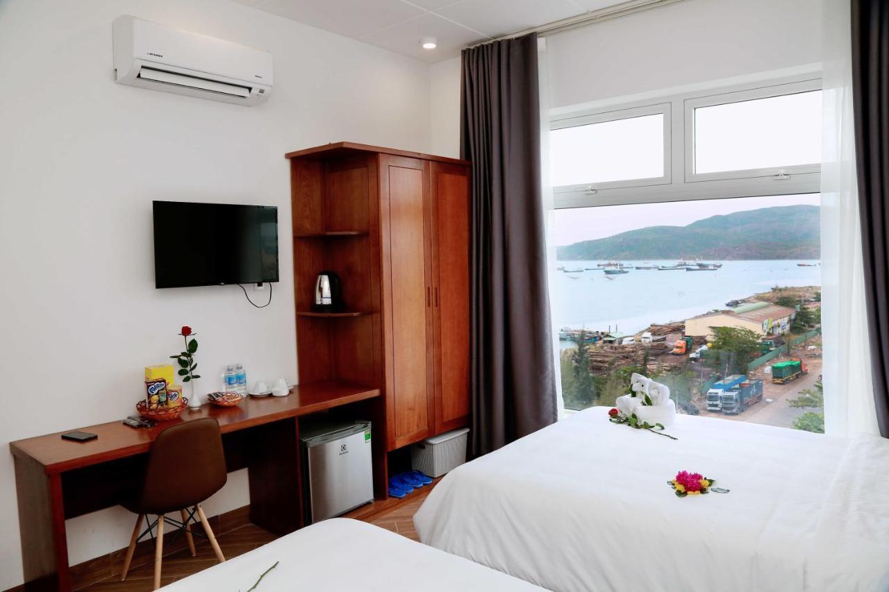Thanh Van Hotel Куинён Экстерьер фото